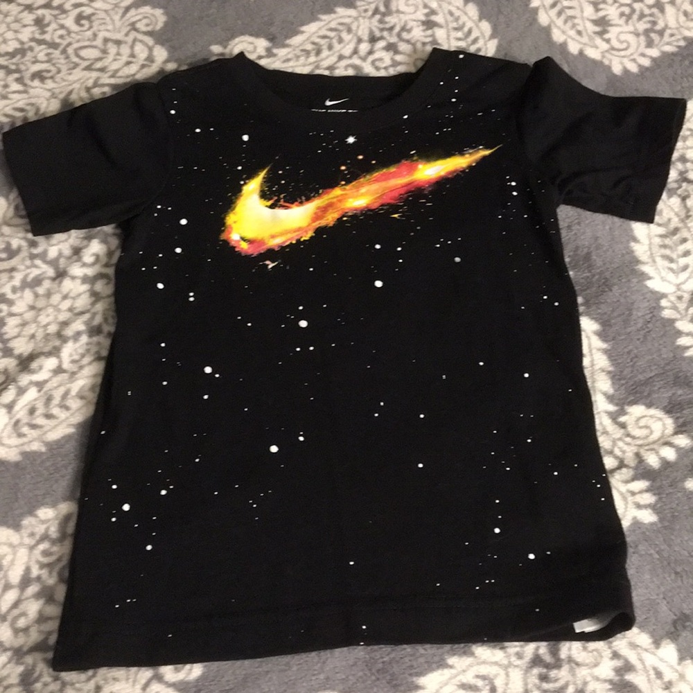 Nike short sleeve